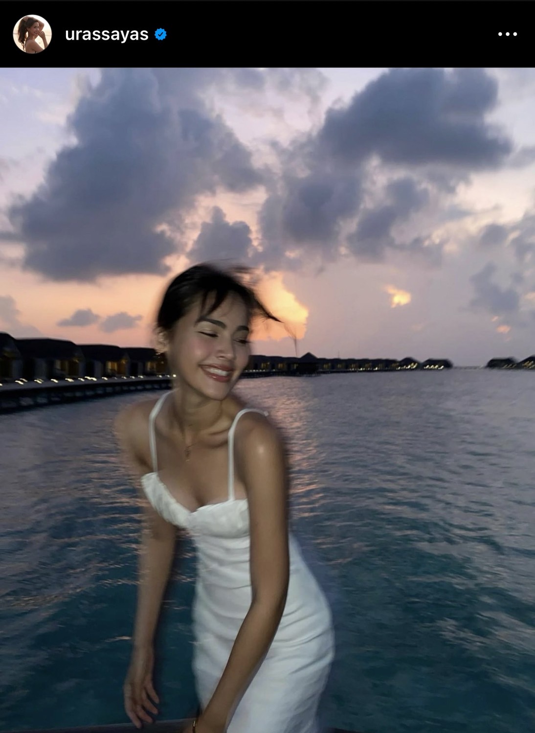 กรุงเทพโพลล์ เผย รายชื่อคนดังที่คนอยากไปเล่นน้ำสงกรานต์ด้วยมากที่สุด กรุงเทพโพลล์ เผย รายชื่อคนดังที่คนอยากไปเล่นน้ำสงกรานต์ด้วยมากที่สุด