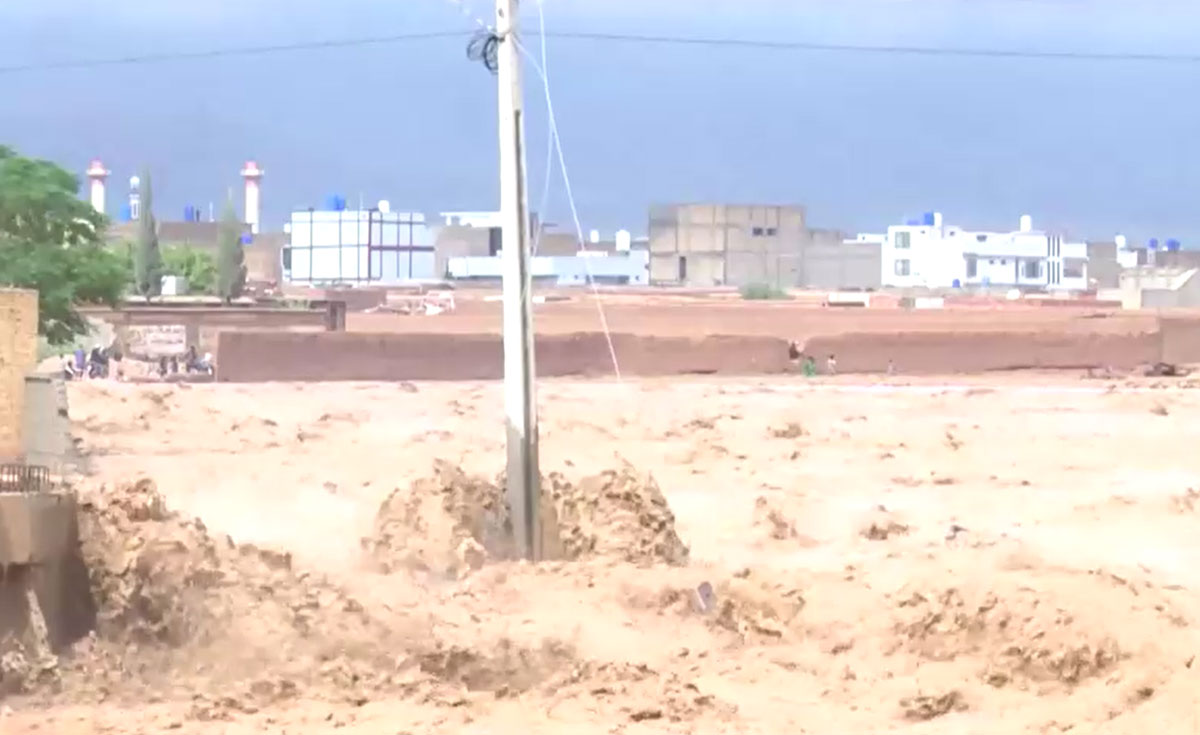 น้ำท่วม ปากีสถาน วอนโลกช่วยเหลือ ยอดเสียชีวิตทะลุพันคน น้ำท่วม ปากีสถาน วอนโลกช่วยเหลือ ยอดเสียชีวิตทะลุพันคน