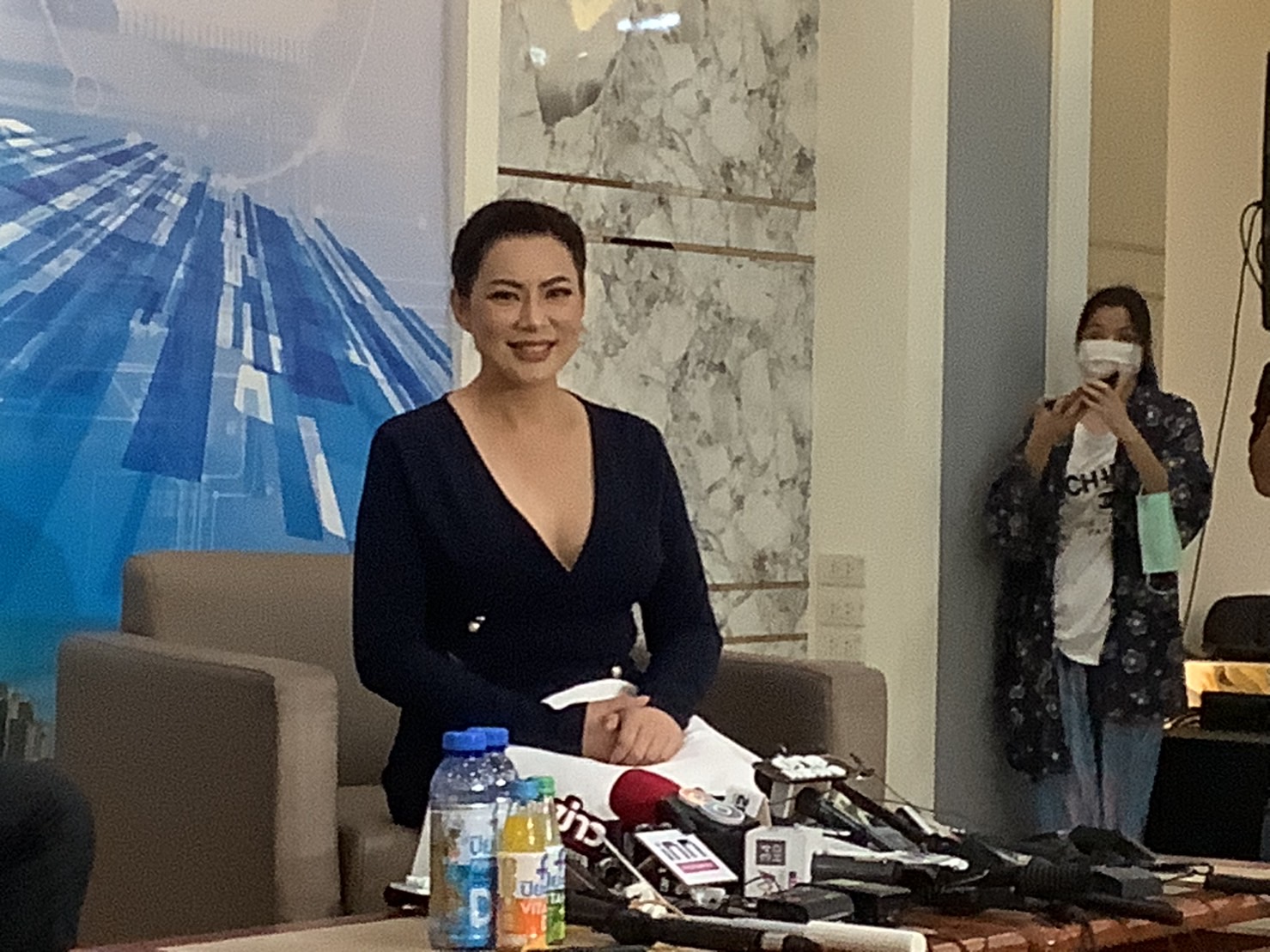 บุ๋ม ปนัดดา เผยวินาทีแรก ที่เห็นหน้าลูกชาย น้องอเล็กซ์ บุ๋ม ปนัดดา เผยวินาทีแรก ที่เห็นหน้าลูกชาย น้องอเล็กซ์