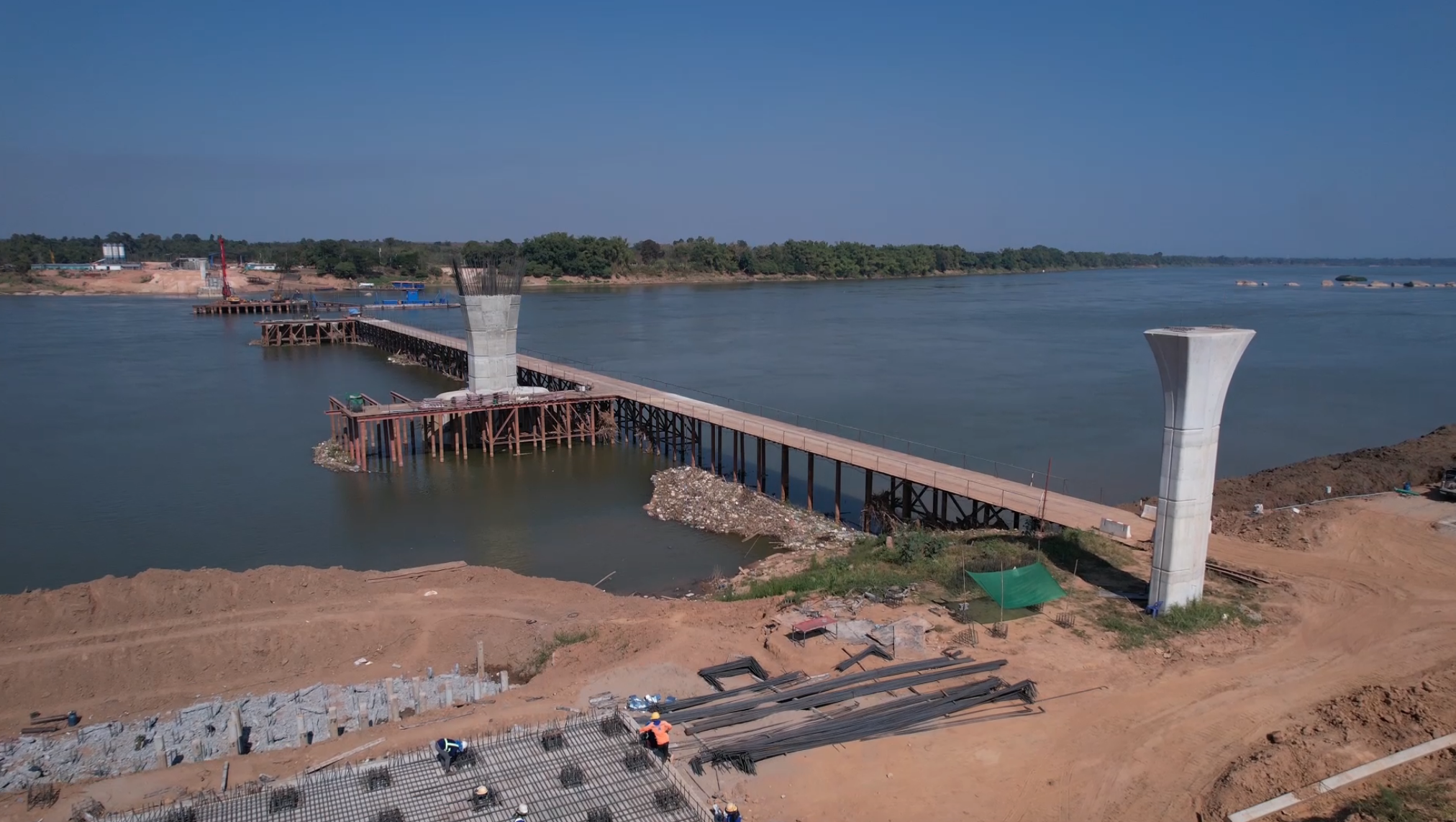 สะพานมิตรภาพไทย-ลาวแห่งที่ 5 เสร็จปีหน้า เชื่อม 3 ปท. แค่ 150 กม. สะพานมิตรภาพไทย-ลาวแห่งที่ 5 เสร็จปีหน้า เชื่อม 3 ปท. แค่ 150 กม.