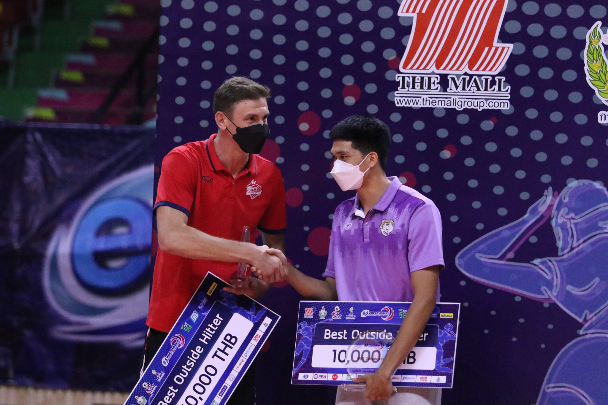 'ก็อต กิตติธัช' สุดภูมิใจคว้าหัวเสายอดเยี่ยมพร้อมพาพิษณุโลกจบรองแชมป์ลีก 'ก็อต กิตติธัช' สุดภูมิใจคว้าหัวเสายอดเยี่ยมพร้อมพาพิษณุโลกจบรองแชมป์ลีก