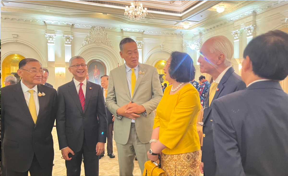 นายกฯ มอบโอวาท 12 ทัพนักกีฬาโอลิมปิก นายกฯ มอบโอวาท 12 ทัพนักกีฬาโอลิมปิก