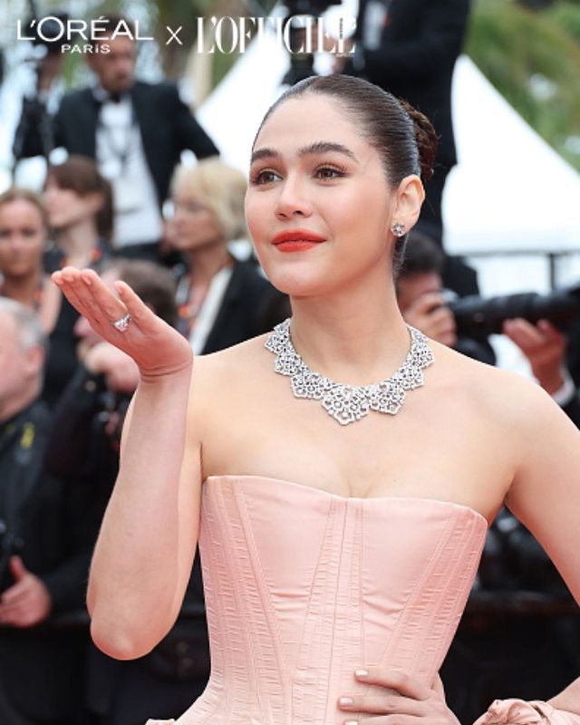 'ชมพู่ อารยา - ฟ่านปิงปิง'!! นำโผ Best Dress เมืองคานส์วันแรกของ Vogue Singapore