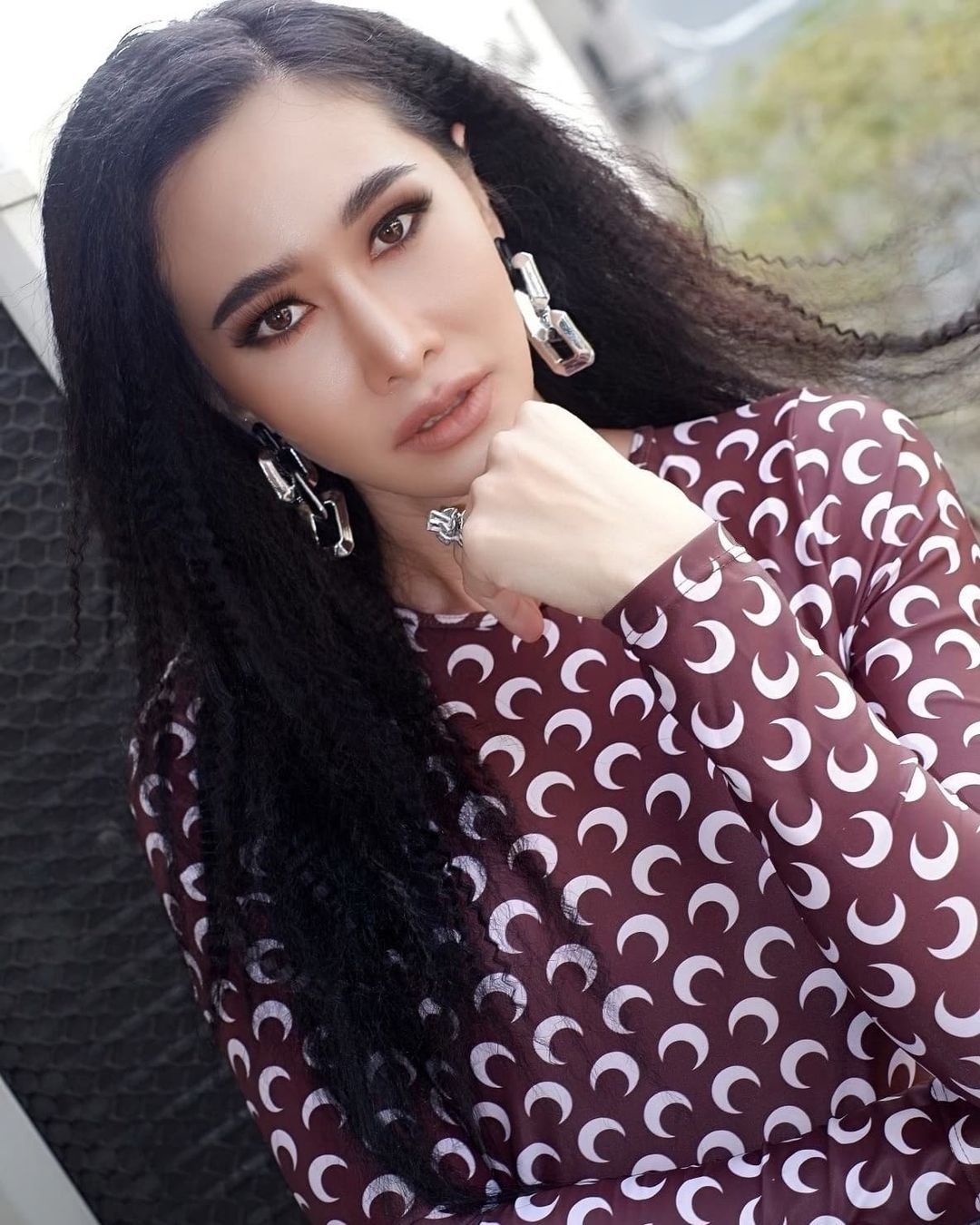 หนุ่ม ศรราม ตอบแล้วหลัง กุ้งพลอย เผยว่าต้องบุกบ้านให้ของขวัญวันเกิดลูกเพราะโดนกีดกัน