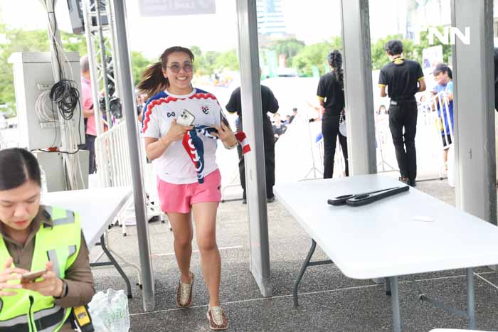 แฟนบอลแน่นราชมังฯ ลุ้นไทยเข้ารอบต่อไป ฟุตบอลโลก 2026 รอบคัดเลือก แฟนบอลแน่นราชมังฯ ลุ้นไทยเข้ารอบต่อไป ฟุตบอลโลก 2026 รอบคัดเลือก