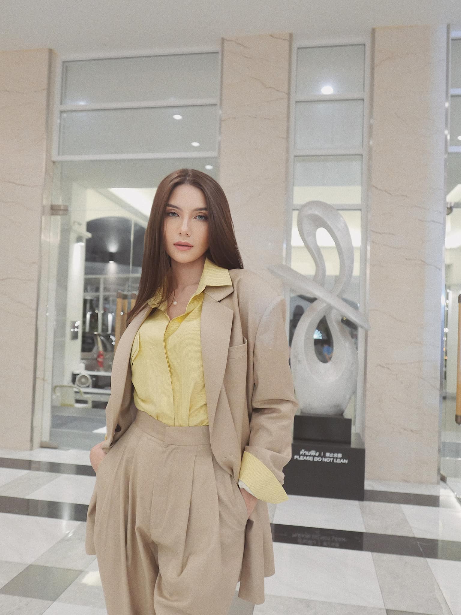 ไม่โสดแล้ว ซาร่า คาซิงกินี ขึ้นสถานะแต่งงานกับหนุ่มสิงคโปร์