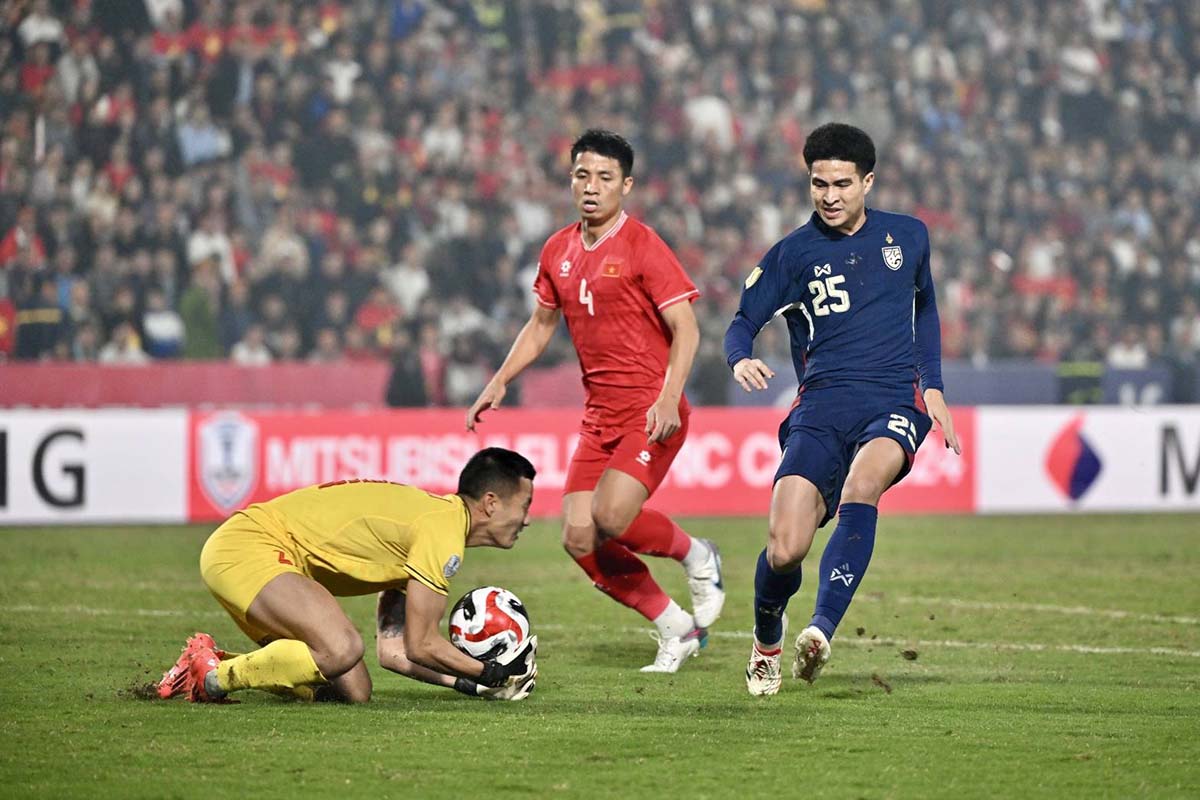 ช้างศึก บุกพ่าย เวียดนาม 1-2 รอบชิงชนะเลิศ นัดแรก ศึก อาเซียน คัพ 2024 ช้างศึก บุกพ่าย เวียดนาม 1-2 รอบชิงชนะเลิศ นัดแรก ศึก อาเซียน คัพ 2024