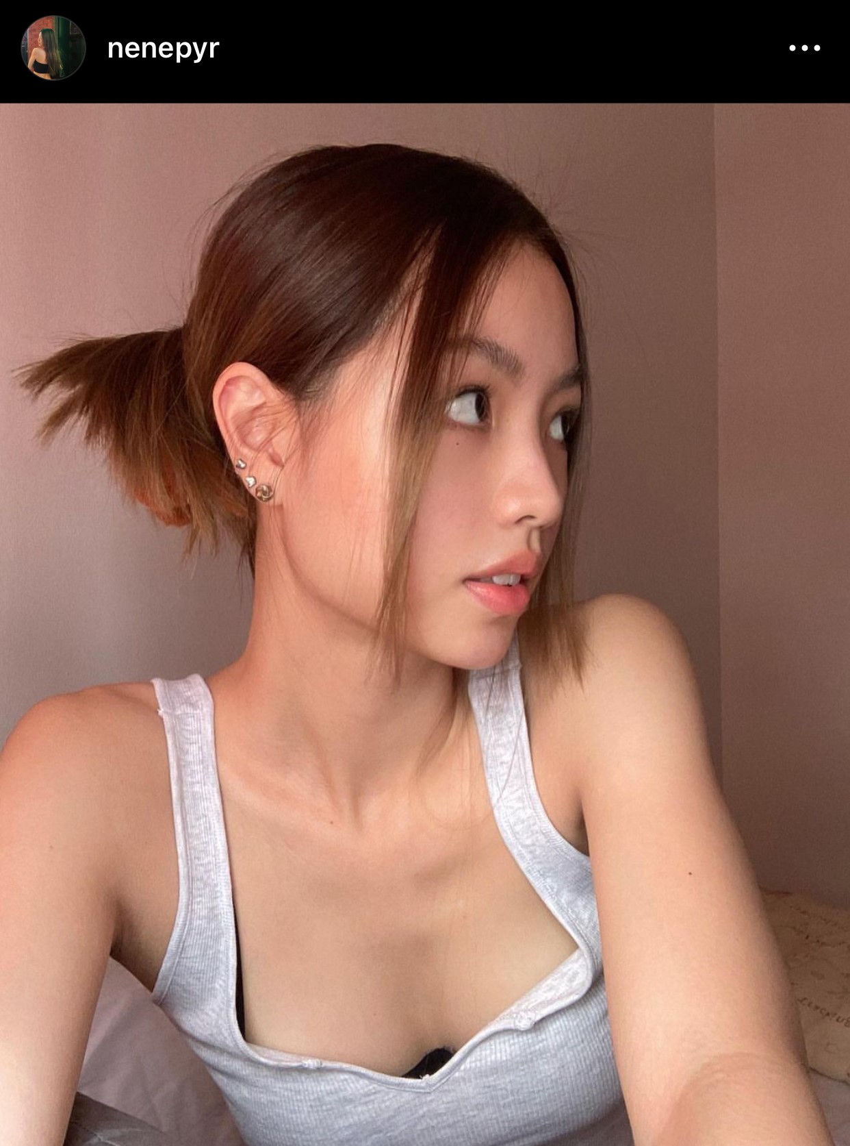 อุ๊ยยังไง ! เจ้านาย โพสต์ภาพสวีทสาว คนนี้ตัวจริงแล้วใช่มั้ย อุ๊ยยังไง ! เจ้านาย โพสต์ภาพสวีทสาว คนนี้ตัวจริงแล้วใช่มั้ย