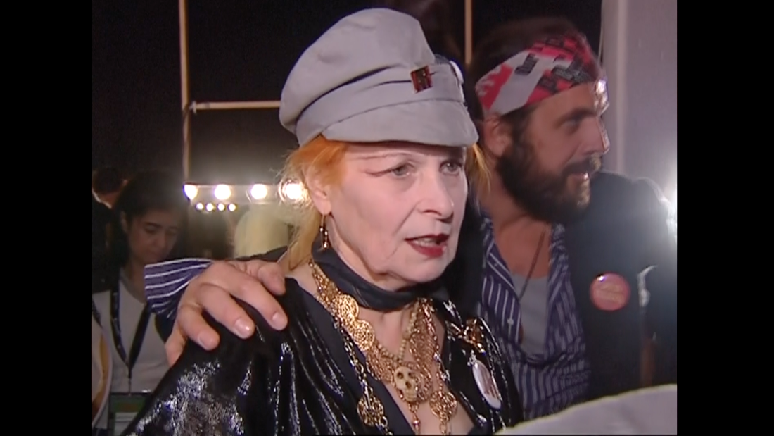 สิ้น 'วิเวียน เวสต์วูด'!! ดีไซเนอร์ระดับตำนาน ผู้บุกเบิกวัฒนธรรมพังก์ วัย 81 ปี สิ้น 'วิเวียน เวสต์วูด'!! ดีไซเนอร์ระดับตำนาน ผู้บุกเบิกวัฒนธรรมพังก์ วัย 81 ปี