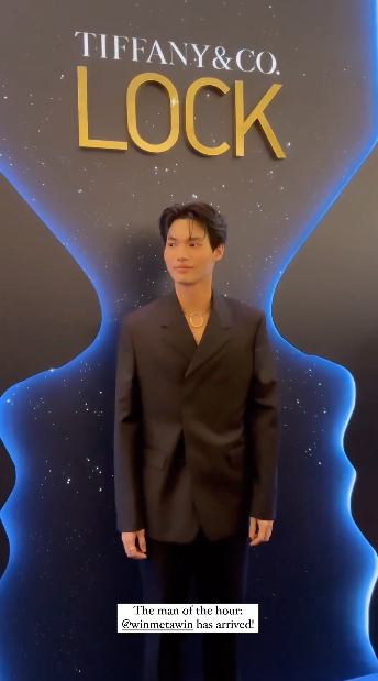 วินห้างแตก!! 'วิน เมธวิน' ลัดฟ้าร่วมอีเวนต์ที่สิงคโปร์ แฟนๆ แห่รับ-ร้องเพลงอวยพรวันเกิด