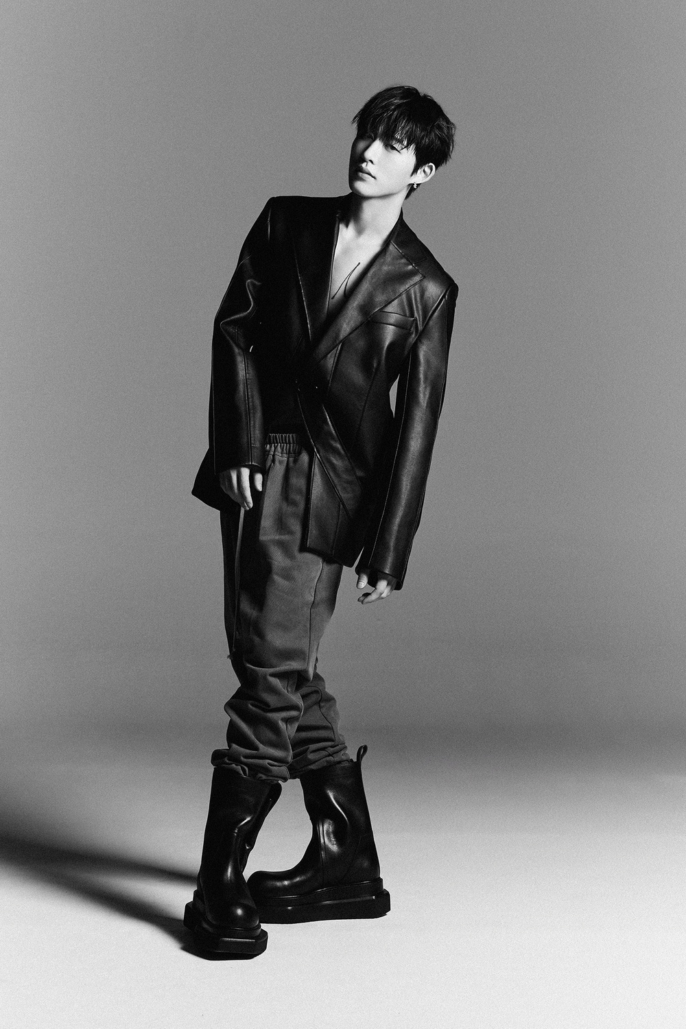‘B.I’ ถึงไทยแล้ว!! คัมแบ็กระเบิดฟอร์มเอเชียทัวร์ ตั๋ว Sold Out เสาร์ที่ 4 มี.ค.นี้