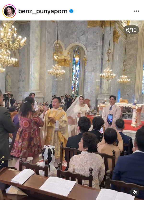 ยินดี ปูไข่ พงษ์สิรี-เจี๊ยบ ชมพูนุช เข้าพิธีแต่งงานในโบสถ์สุดชื่นมื่น ยินดี ปูไข่ พงษ์สิรี-เจี๊ยบ ชมพูนุช เข้าพิธีแต่งงานในโบสถ์สุดชื่นมื่น