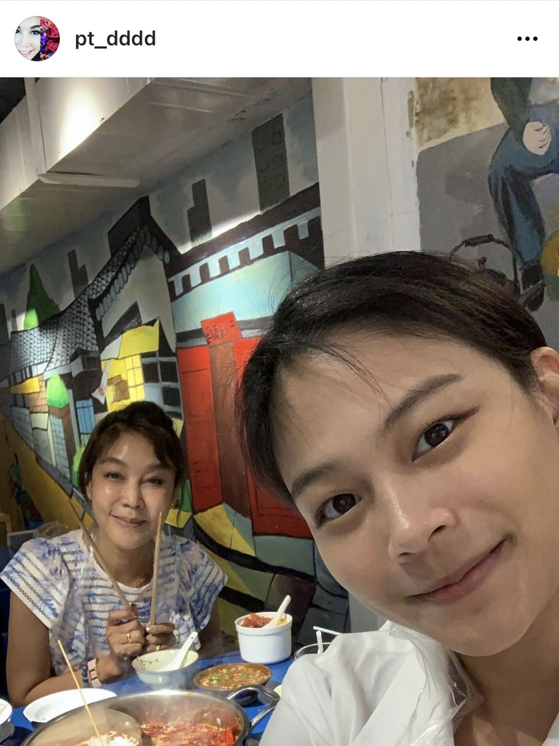 ผัดไท ซึ้งใจ ลูกสาวยอมเสียสละไต รักษาแม่ ผัดไท ซึ้งใจ ลูกสาวยอมเสียสละไต รักษาแม่