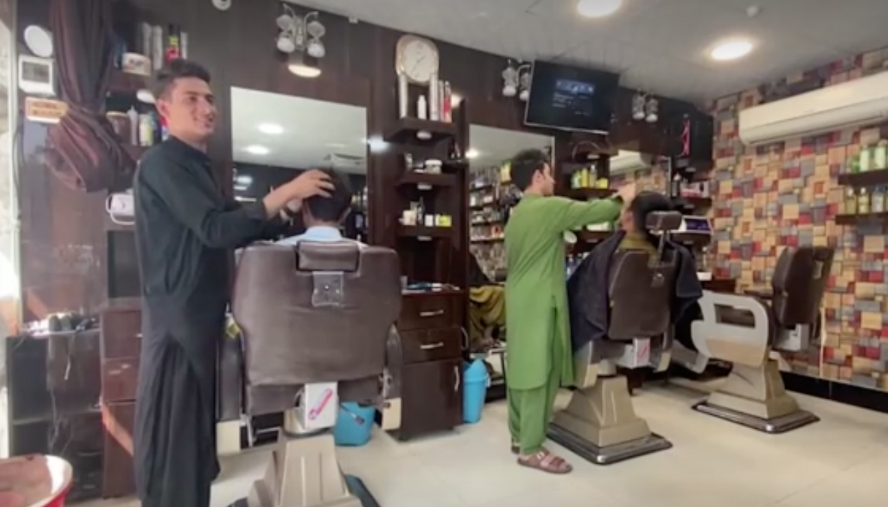 ตาลีบันสั่งร้านตัดผมห้ามโกนเคราให้ลูกค้าอ้างขัดหลักศาสนา ตาลีบันสั่งร้านตัดผมห้ามโกนเคราให้ลูกค้าอ้างขัดหลักศาสนา