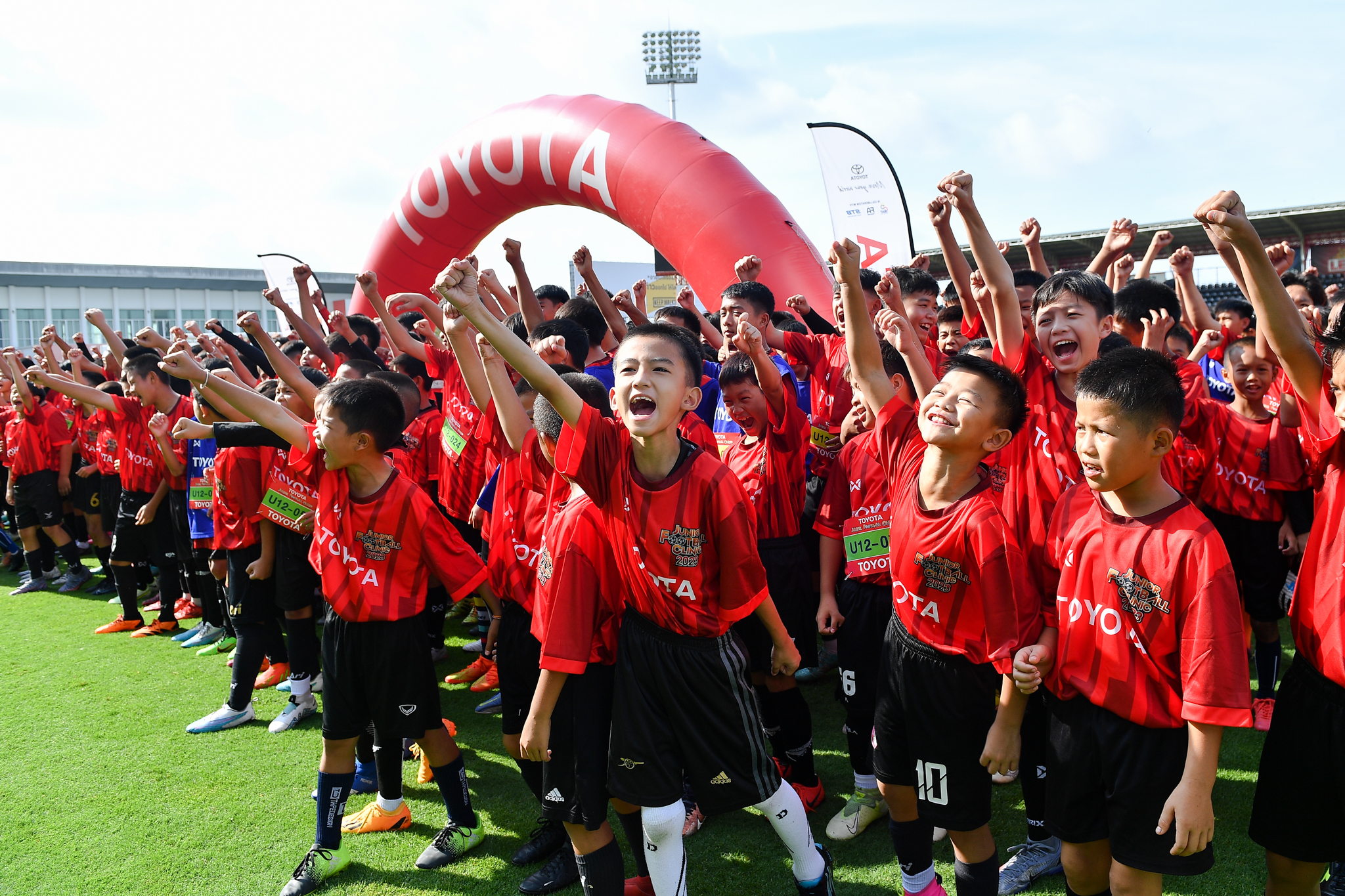 'โตโยต้าจูเนียร์ฟุตบอลคลินิก' ปิดฉากสนามสุดท้าย จ.เชียงราย สำเร็จตามเป้าประสงค์