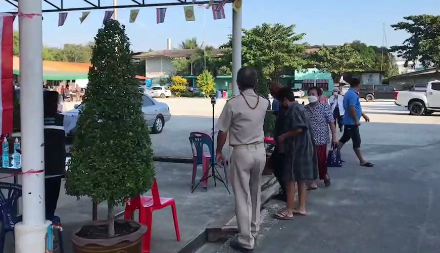 เลือกตั้งอบต. 2564 คึกคัก ปชช.ทยอยใช้สิทธิ ชาวมานิออกจากป่าเข้าคูหา