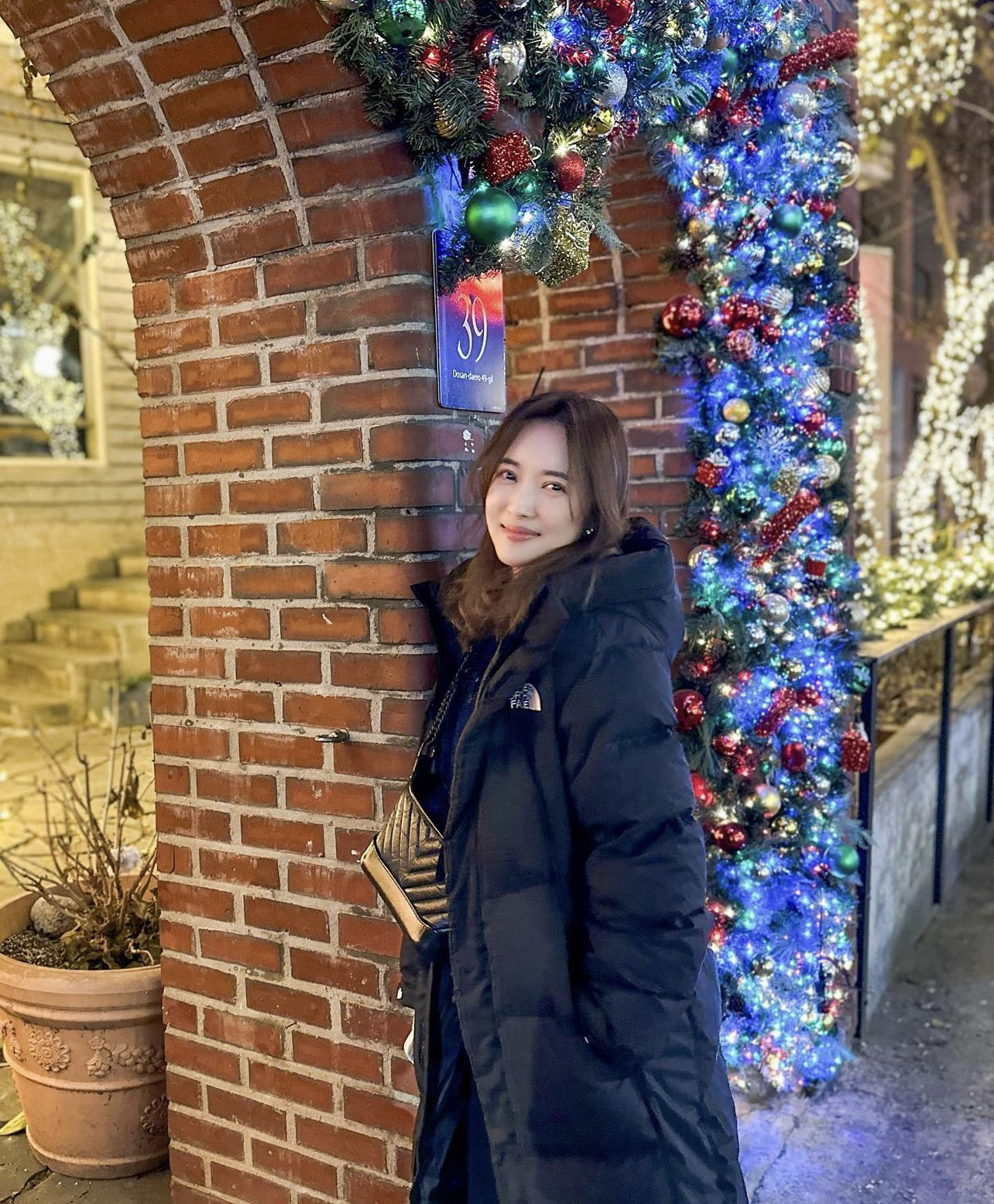 เกาหลีไม่หนาวแล้ว! เต๋า เศรษฐพงศ์ ควงแฟนสาวสวีทหวานท้าลมหนาว เกาหลีไม่หนาวแล้ว! เต๋า เศรษฐพงศ์ ควงแฟนสาวสวีทหวานท้าลมหนาว