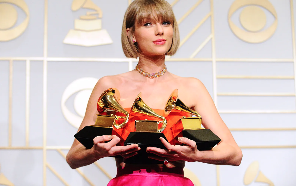 จึ้งไม่ไหว!! Beyonce, Adele, Taylor Swift นำโผชิงดำ Grammy Awards