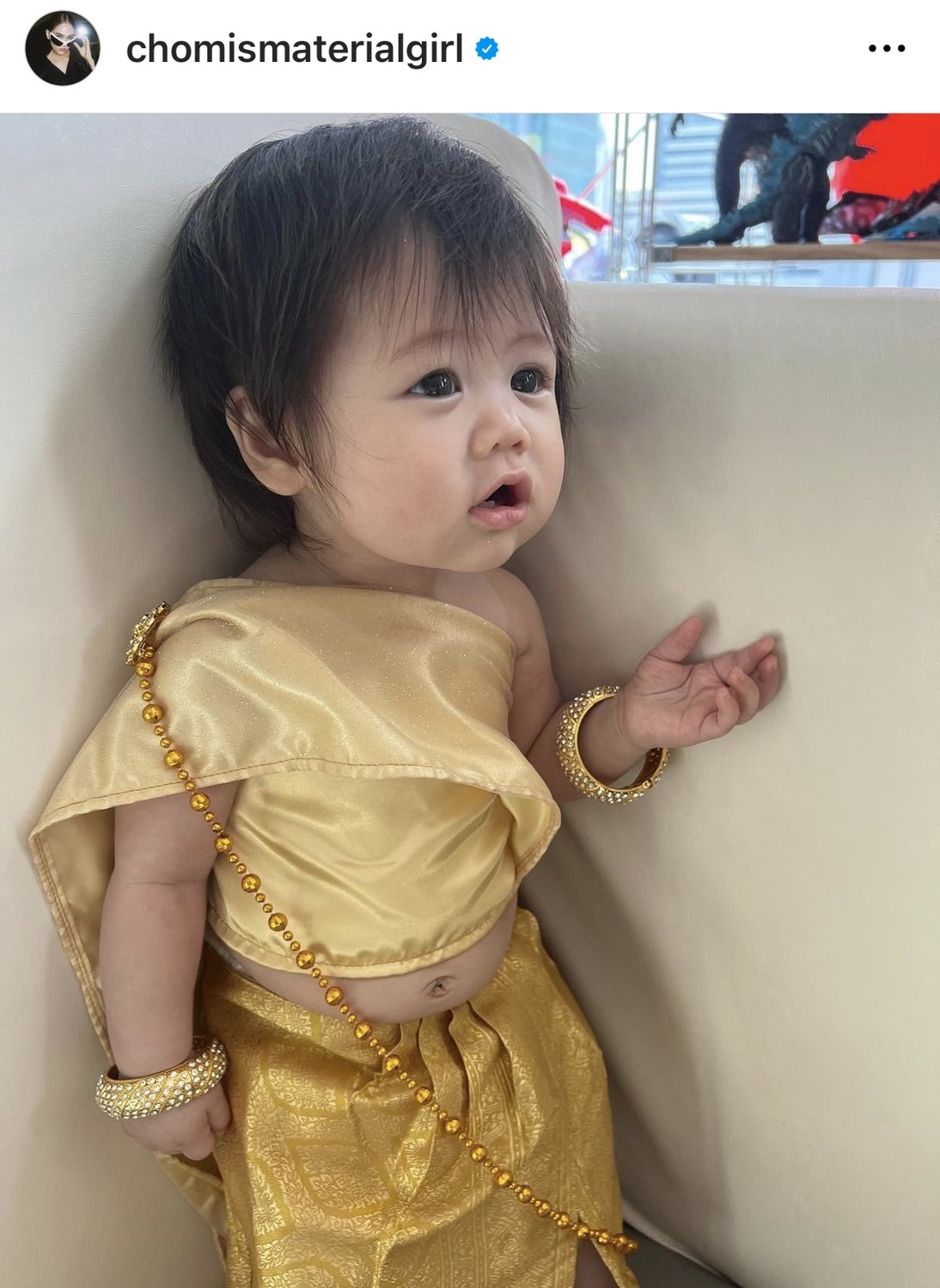 แม่ชม เผยภาพ น้องเกล ฟิตติ้งชุดนพมาศ น่ารักไม่ไหว!!