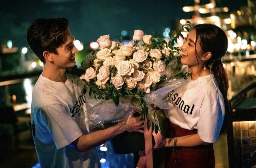 เบสท์ สายเปย์ลั่นปาก เลี้ยง ตงตง ได้ทั้งชีวิต เบสท์ สายเปย์ลั่นปาก เลี้ยง ตงตง ได้ทั้งชีวิต