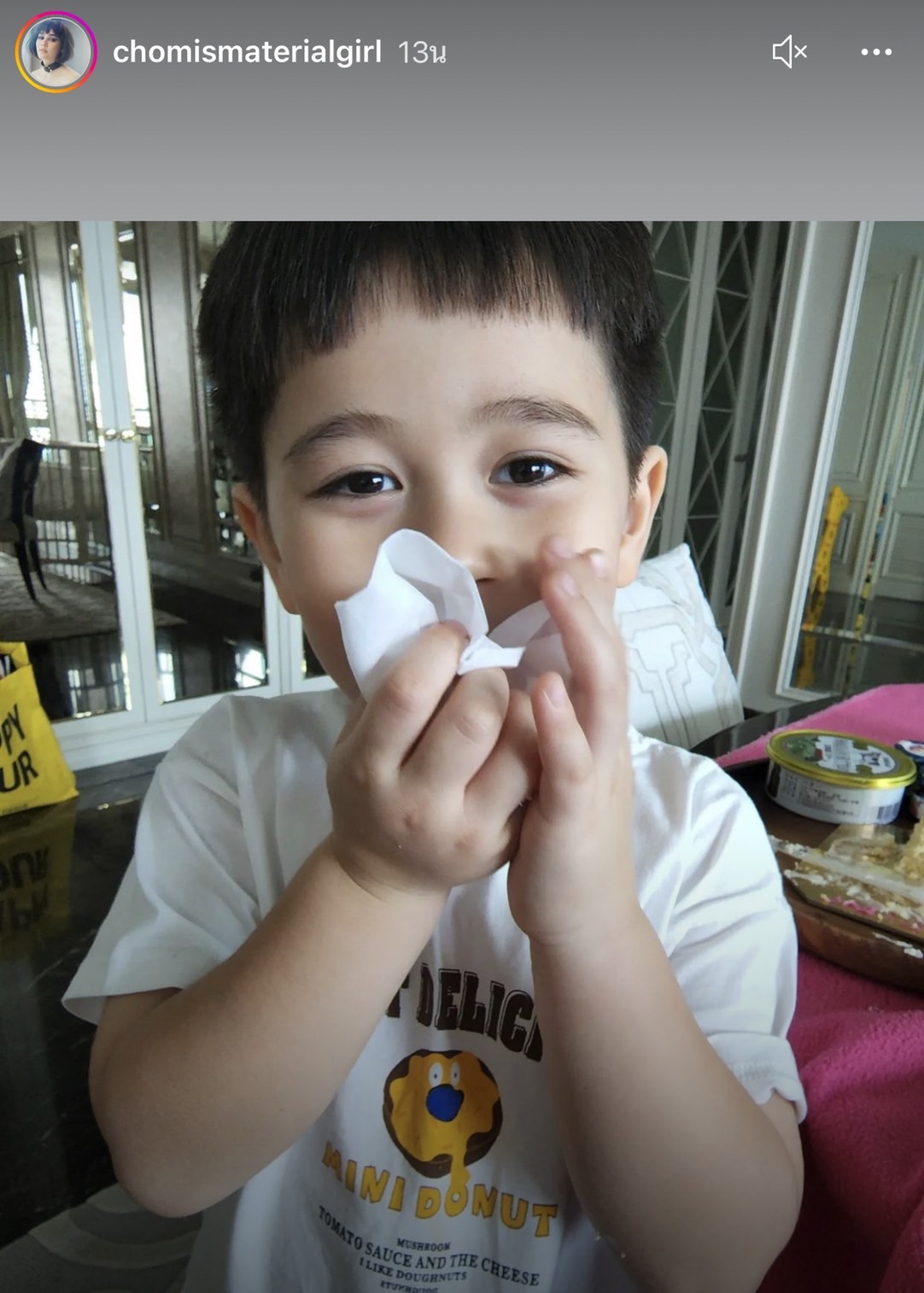 น่ารัก น่าเอ็นดูขึ้นทุกวัน ชมพู่ โพสต์ภาพ น้องแอบิเกล ครบ 2 เดือนแล้ว พี่สายฟ้าพี่พายุ ร่วมแจมเค้ก