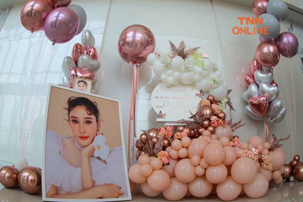 พิธีไว้อาลัย แตงโม นิดา ที่คริสตจักรเสรีภาพกรุงเทพ วันที่ 2 รับชมการถ่ายทอดสดที่นี่! พิธีไว้อาลัย แตงโม นิดา ที่คริสตจักรเสรีภาพกรุงเทพ วันที่ 2 รับชมการถ่ายทอดสดที่นี่!