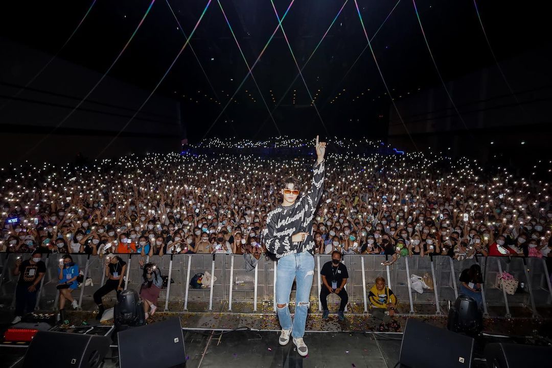 นนท์ ธนนท์ เผยปีหน้ารับงานน้อยลง เพื่อใช้เวลาดูแลพ่อแม่ (มีคลิป) นนท์ ธนนท์ เผยปีหน้ารับงานน้อยลง เพื่อใช้เวลาดูแลพ่อแม่ (มีคลิป)