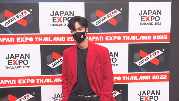 “เต ตะวัน”  เตรียมของขวัญ อวยพรวันเกิด “ออฟ จุมพล” (มีคลิป)