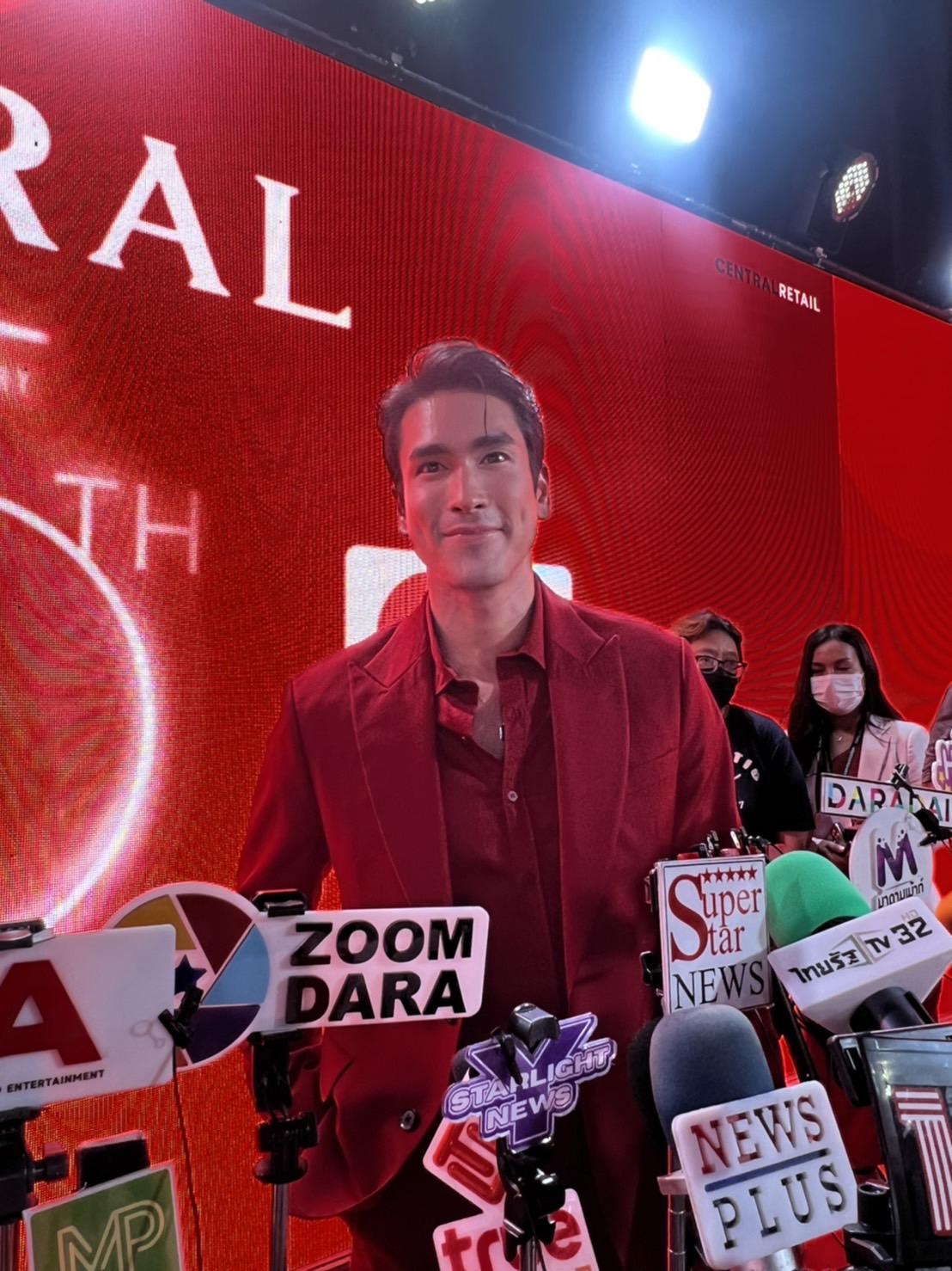 ณเดชน์ ออกงานแทนหวานใจ ญาญ่า ติดโควิดรอบ 2