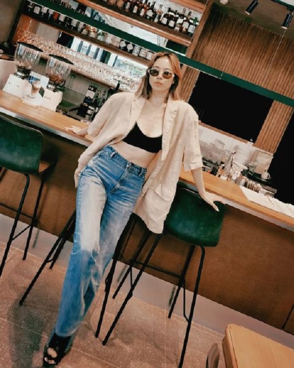  คริส หอวัง ยอมรับเลิกแฟนหนุ่มนอกวงการแล้ว (มีคลิป) 