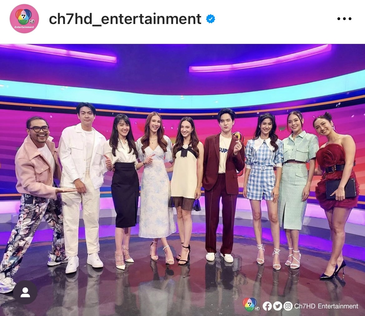 เอ๊ะ!! โก้ วศิน โผล่กลางรายการวิกหมอชิต พร้อมอวยพรปีใหม่ 