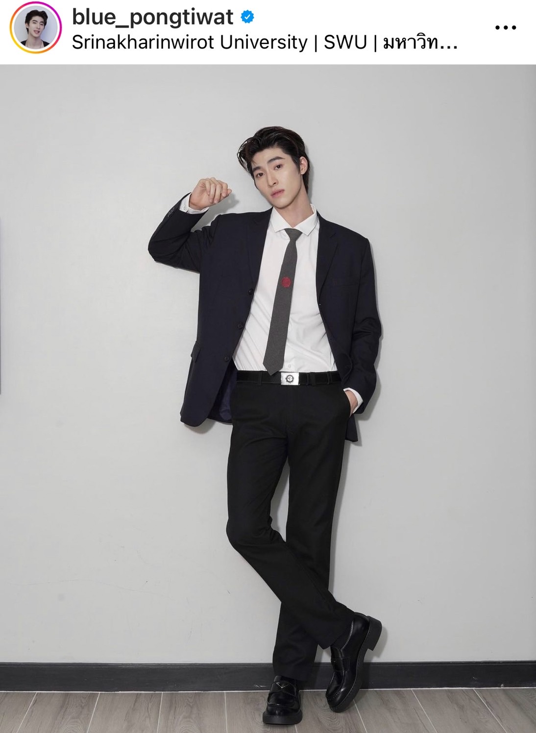 เดียร์น่า โพสต์ยินดี น้องบลู เรียนจบเป็นบัณฑิตป้ายแดง