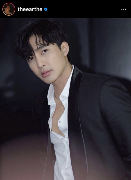 เอิร์ท-มิกซ์ คลั่งรัก ทุ่ม 250,000 สร้างบ้านให้น้องแมว เอิร์ท-มิกซ์ คลั่งรัก ทุ่ม 250,000 สร้างบ้านให้น้องแมว