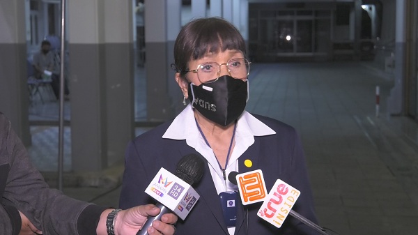  “แม่เม้า สุดา” ร่วมอาลัย “ต้อย เศรษฐา” ยกให้เป็นต้นแบบในวงการบันเทิง (มีคลิป) 