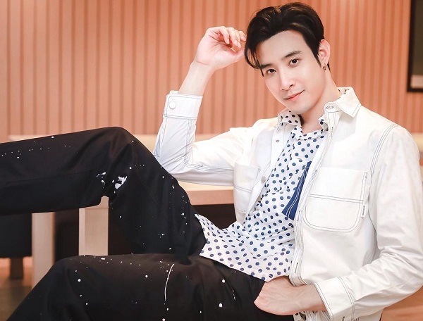 รู้จัก “แม็ค ปวิช - เมฆ จุติ” 2 พระเอกละครค่ำเรตติ้งปังทะลุ 5 (มีคลิป)