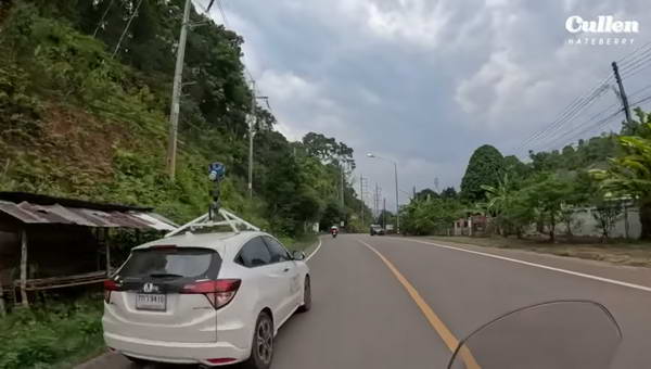คัลแลน พี่จอง ปังทุกแพลตฟอร์ม แฟนคลับตาดีเห็นซิ่งบิ๊กไบค์อยู่ใน Google Street View คัลแลน พี่จอง ปังทุกแพลตฟอร์ม แฟนคลับตาดีเห็นซิ่งบิ๊กไบค์อยู่ใน Google Street View