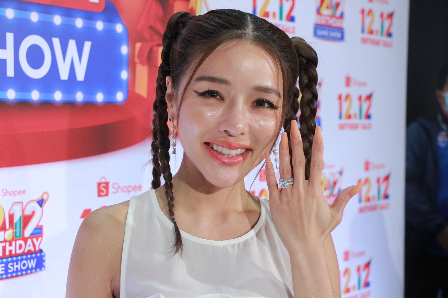 แอร์ ภัณฑิลา เล่านาทีถูกขอแต่งงาน - เหตุการณ์โดนทุบรถ พร้อมเคลียร์ไม่ใช่คนคลั่งผอม แอร์ ภัณฑิลา เล่านาทีถูกขอแต่งงาน - เหตุการณ์โดนทุบรถ พร้อมเคลียร์ไม่ใช่คนคลั่งผอม