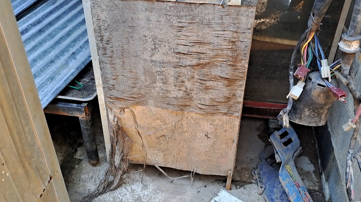 เปิดภาพมุมสูง เขื่อนเจ้าพระยา และร่องรอยความเสียหายหลังน้ำลด เปิดภาพมุมสูง เขื่อนเจ้าพระยา และร่องรอยความเสียหายหลังน้ำลด