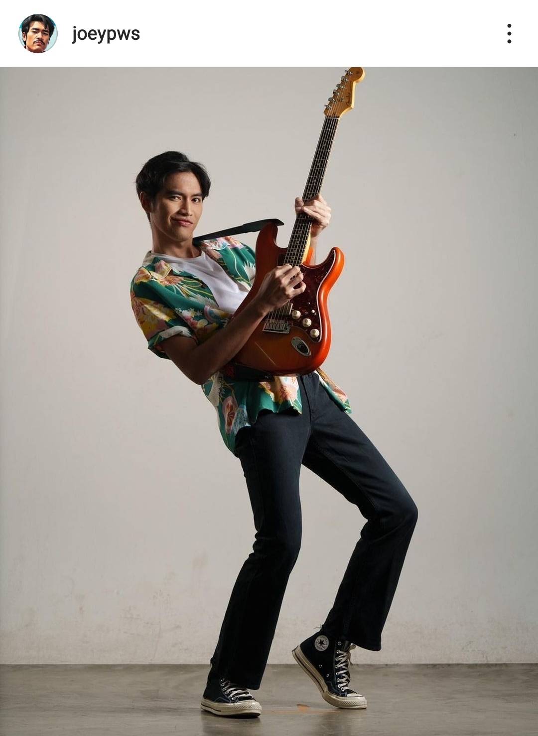 บอย พีชเมคเกอร์-ป๋าเต็ด และเพื่อนศิลปินแสดงความเห็น โจอี้ ถูกแฟนเพลงปาเงินใส่หน้า 