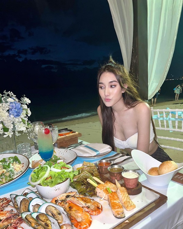  คอมเมนต์แซะ “เบสท์ รักษ์วนีย์” พยามเกินหลังโดนทิ้ง (มีคลิป)