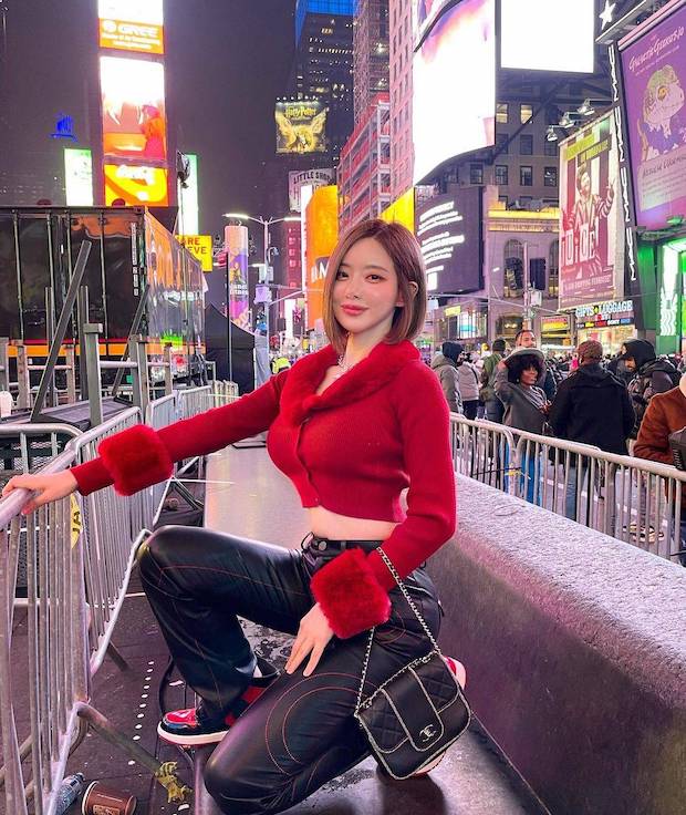 พูดไม่ตรงกัน!! สายการบินยืนยันไม่ได้กดดัน ‘ดีเจโซดา’ ถอดเสื้อผ้าต่อหน้าผู้คน พูดไม่ตรงกัน!! สายการบินยืนยันไม่ได้กดดัน ‘ดีเจโซดา’ ถอดเสื้อผ้าต่อหน้าผู้คน