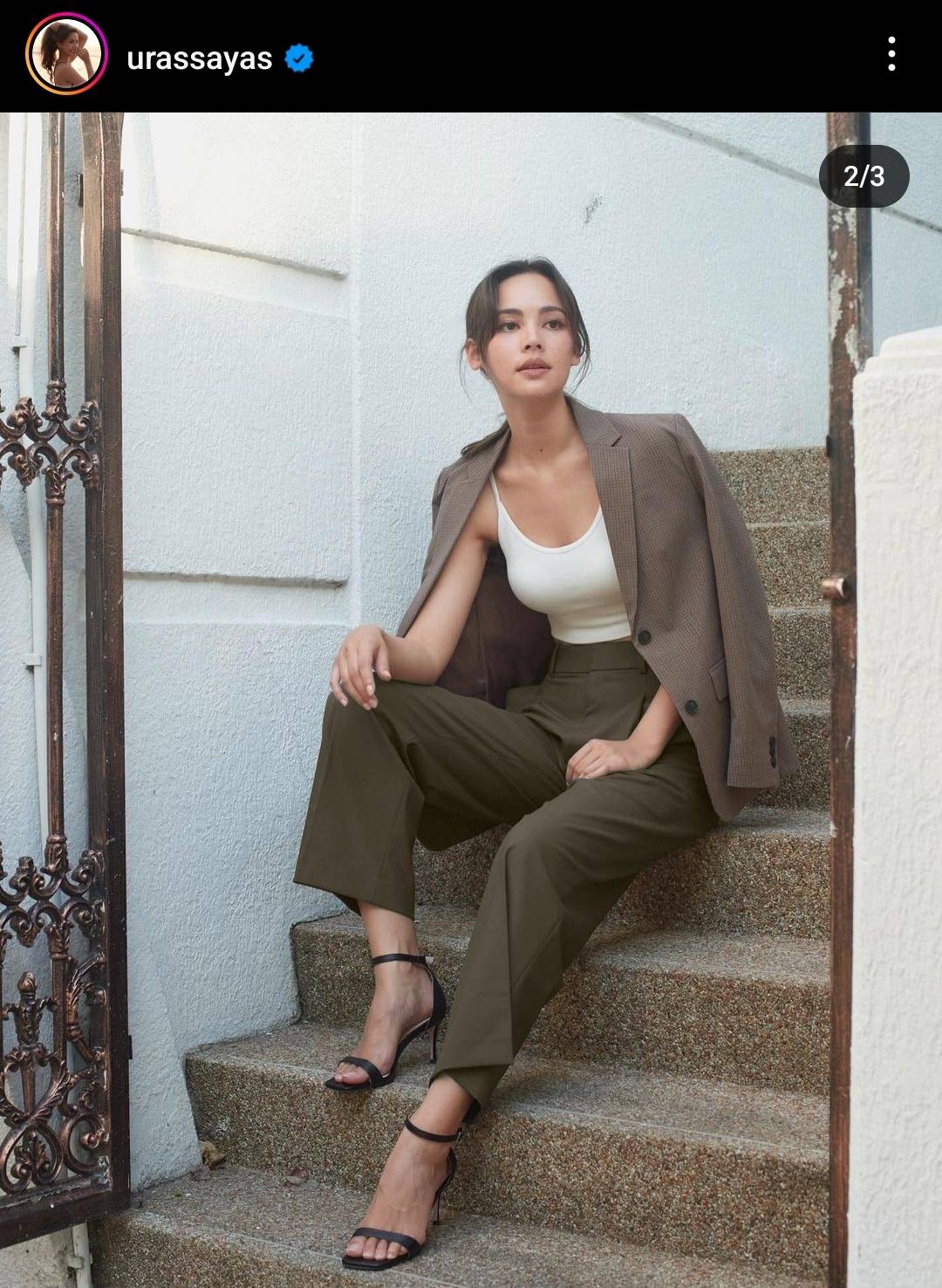 “ญาญ่า” อุบตอบเรื่องฤกษ์แต่งงาน เผยดีใจที่ “คิมเบอร์ลี่” สละโสดคนแรกในกลุ่ม
