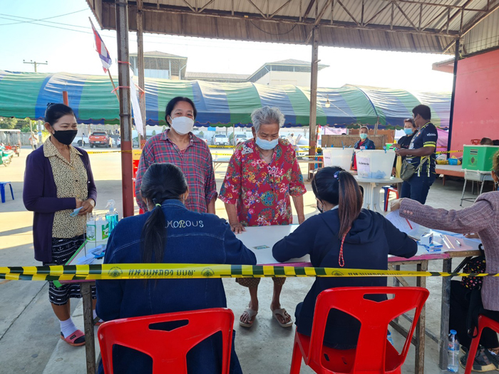 เลือกตั้งอบต. 2564 คึกคัก ปชช.ทยอยใช้สิทธิ ชาวมานิออกจากป่าเข้าคูหา