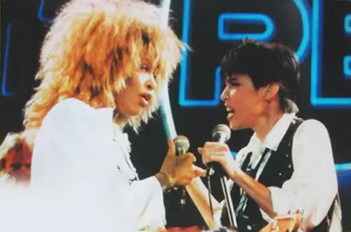 ย้อนตำนาน ปุ๊ อัญชลี ศิลปินไทยหนึ่งเดียว ที่เคยร่วมงานกับราชินีร็อกแอนด์โรล ทีน่า เทอร์เนอร์ ย้อนตำนาน ปุ๊ อัญชลี ศิลปินไทยหนึ่งเดียว ที่เคยร่วมงานกับราชินีร็อกแอนด์โรล ทีน่า เทอร์เนอร์