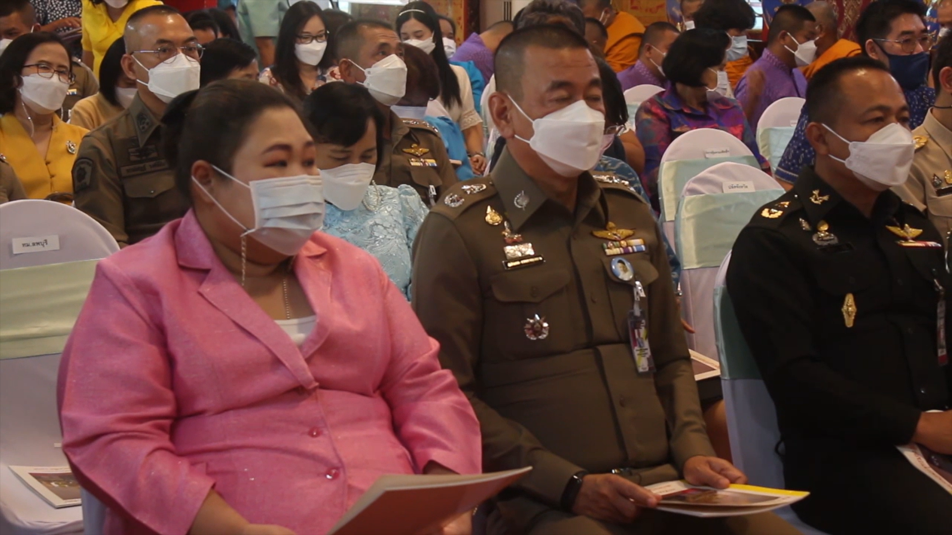 พระสงฆ์ ลพบุรี-  พุทธศาสนิกชน ร่วมสวดมนต์ถวายพระพร แด่  เจ้าฟ้าพัชรกิติยาภาฯ