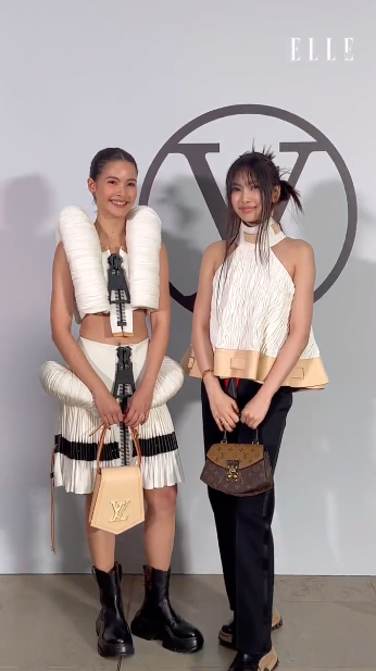 รวมตัวแม่!! 'ญาญ่า-เซนดาย่า-ฮเยอิน NewJeans' นำทัพสตาร์โลกชมโชว์ LV ที่ปารีส