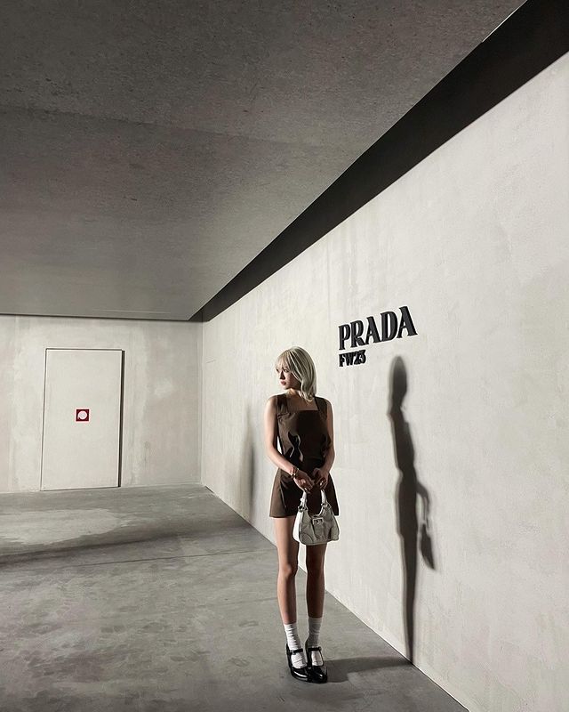 ฝากรักถึงแฟนๆไทย!! 'ซงคัง' ยิ้มหวานส่งหัวใจผ่านสื่อ จากมิลานแฟชั่นวีค