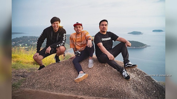 วงลาบานูน สร้างโรงครัวแจกของช่วย ชาวไทยพุทธ-มุสลิม (มีคลิป) วงลาบานูน สร้างโรงครัวแจกของช่วย ชาวไทยพุทธ-มุสลิม (มีคลิป)