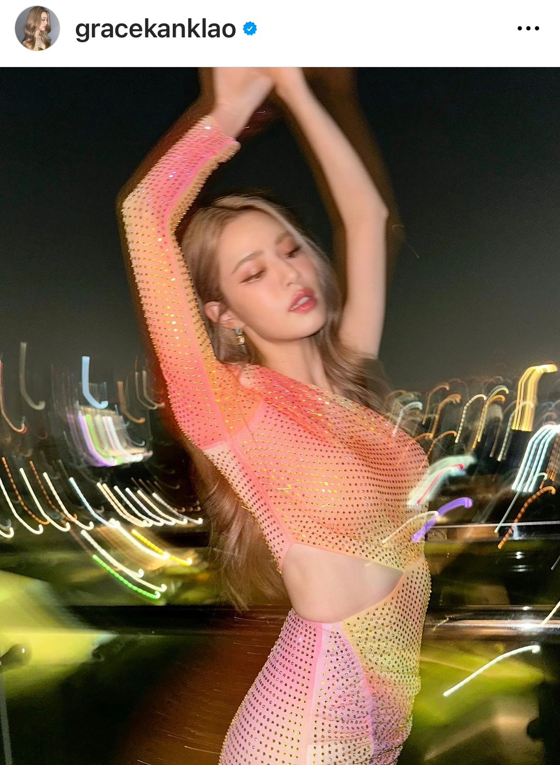 โมเมนต์น่ารัก! เกรซ กาญจน์เกล้า โผล่ยินดีงานแต่ง ก้อง กรุณ โมเมนต์น่ารัก! เกรซ กาญจน์เกล้า โผล่ยินดีงานแต่ง ก้อง กรุณ