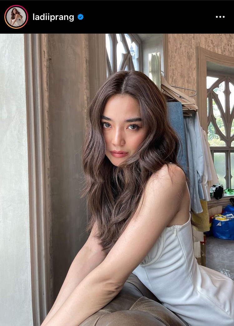 ปราง กัญญ์ณรัณ เข้ารักษาอาการป่วยแพ้ภูมิตัวเอง ตอนนี้หายดีแล้ว 90% หลังป่วยมา 6 เดือน ปราง กัญญ์ณรัณ เข้ารักษาอาการป่วยแพ้ภูมิตัวเอง ตอนนี้หายดีแล้ว 90% หลังป่วยมา 6 เดือน